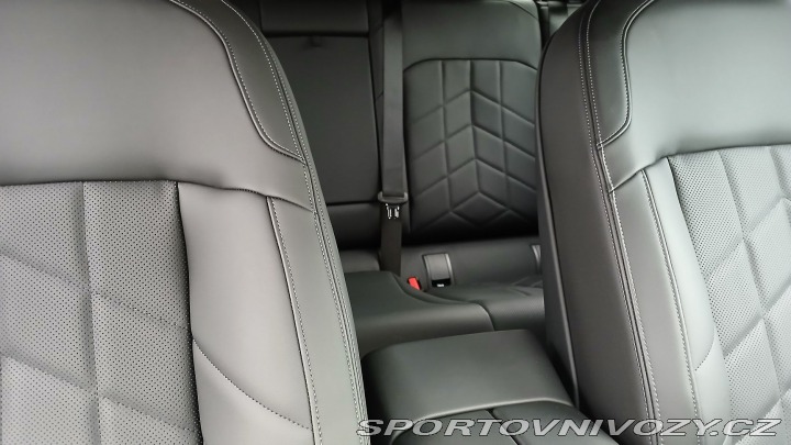 BMW 7 750e xDrive 2024