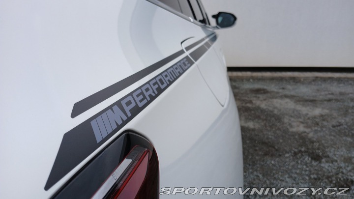 BMW 7 750e xDrive 2024