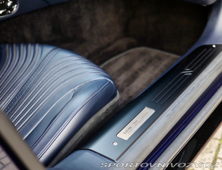 Aston Martin DB11 DB11 5.2 V12 | 360kamera 2016