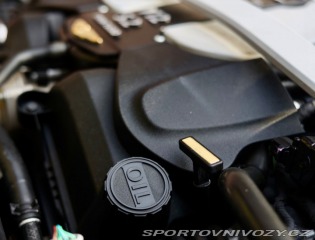 Aston Martin DB11 DB11 5.2 V12 | 360kamera 2016