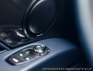 Aston Martin DB11 DB11 5.2 V12 | 360kamera 2016