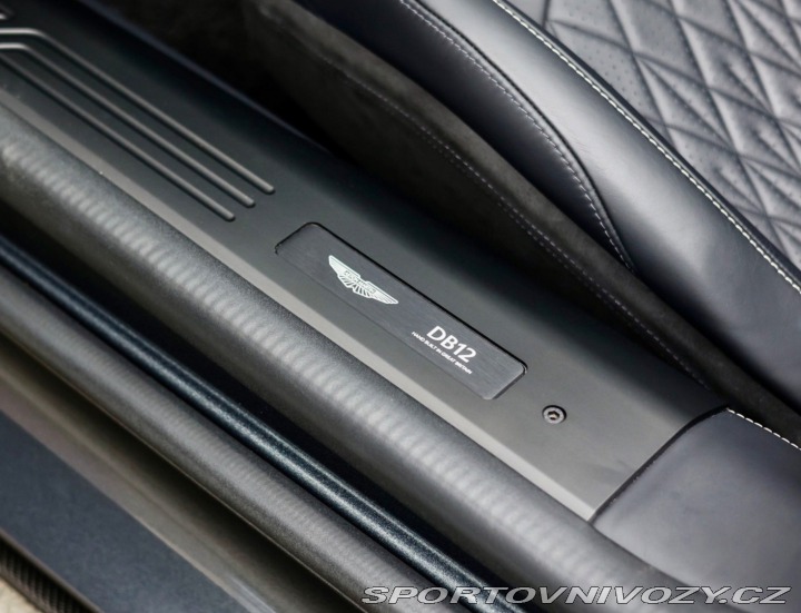 Aston Martin DB12 4.0 V8 Volante | Xenon š 2025