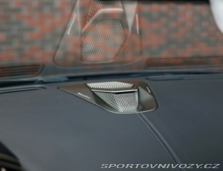 Aston Martin DB12 4.0 V8 Volante | Xenon š 2025