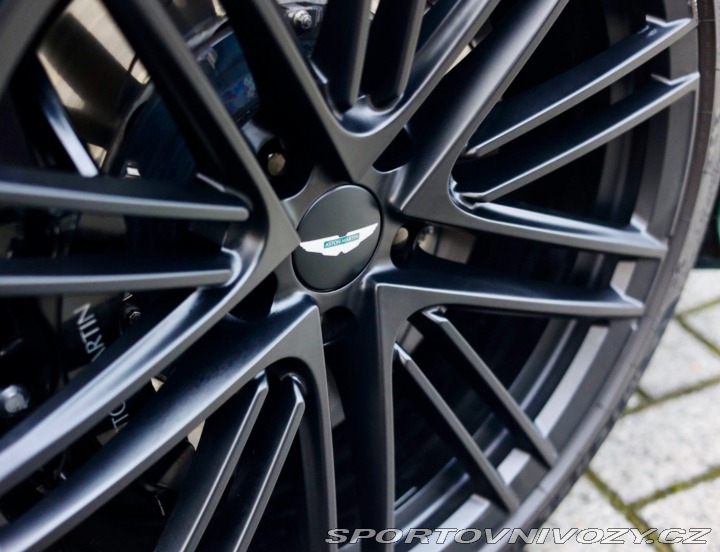 Aston Martin DB12 4.0 V8 Volante | Green m 2024