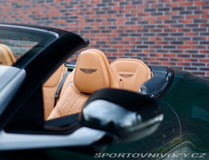 Aston Martin DB12 4.0 V8 Volante | Green m 2024