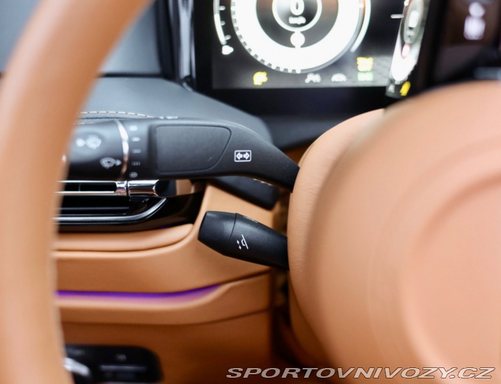 Aston Martin DB12 4.0 V8 Volante | Green m 2024