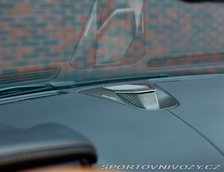 Aston Martin DB12 4.0 V8 Volante | Green m 2024