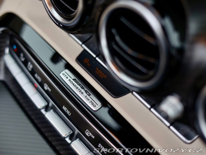 Mercedes-Benz AMG GT R Roadster | 1 z 750ks - 2021