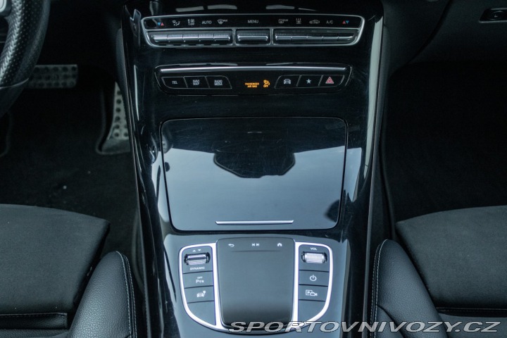 Mercedes-Benz Ostatní modely EQC  400 4MATIC AMG Line 2022