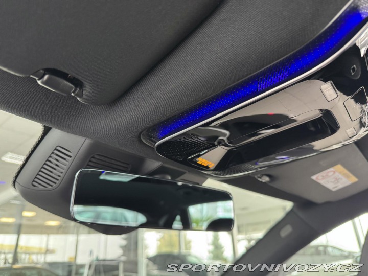 Mercedes-Benz C 300e AMG 230kW*Nez.Topení 2022