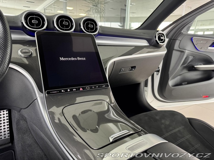 Mercedes-Benz C 300e AMG 230kW*REZERVACE! 2022