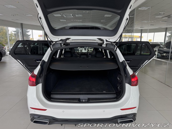 Mercedes-Benz C 300e AMG 230kW*REZERVACE! 2022