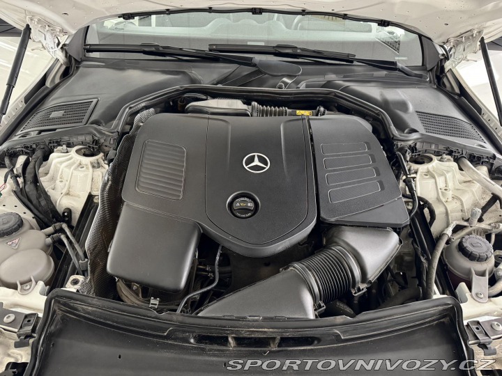 Mercedes-Benz C 300e AMG 230kW*REZERVACE! 2022