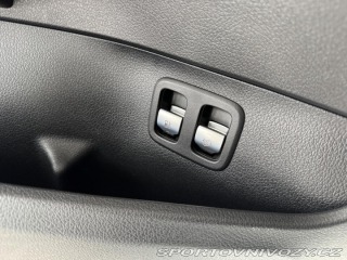 Mercedes-Benz C 300e AMG 230kW*Nez.Topení 2022