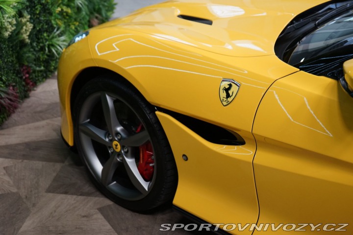 Ferrari Portofino TWO-TONE*BLUE CARBON*GIAL 2020