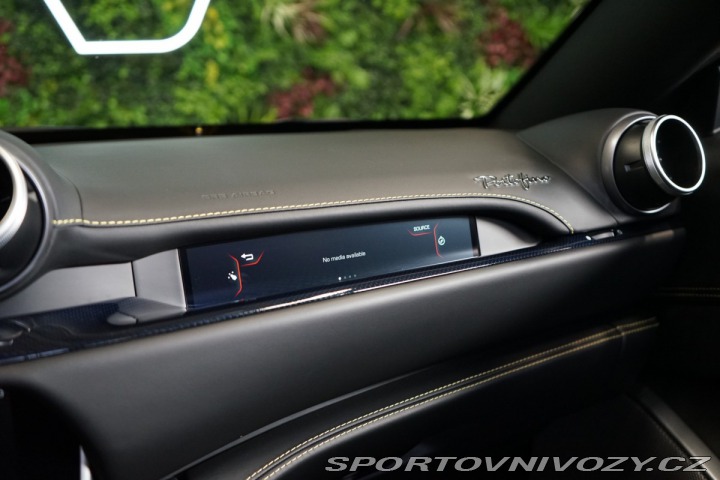 Ferrari Portofino TWO-TONE*BLUE CARBON*GIAL 2020