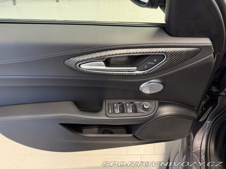 Alfa Romeo Giulia Quadrifoglio 2.9 V6 BiTur 2025