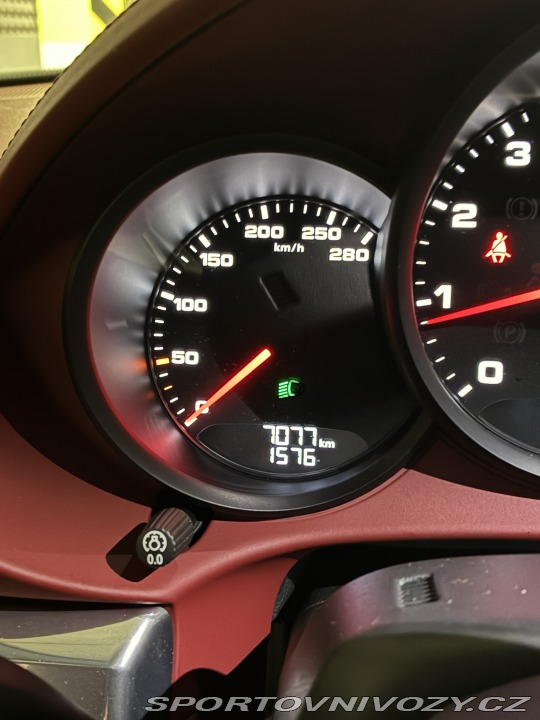 Porsche 718 Cayman 2025