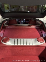 Porsche 718 Cayman 2025