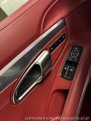 Porsche 718 Cayman 2025