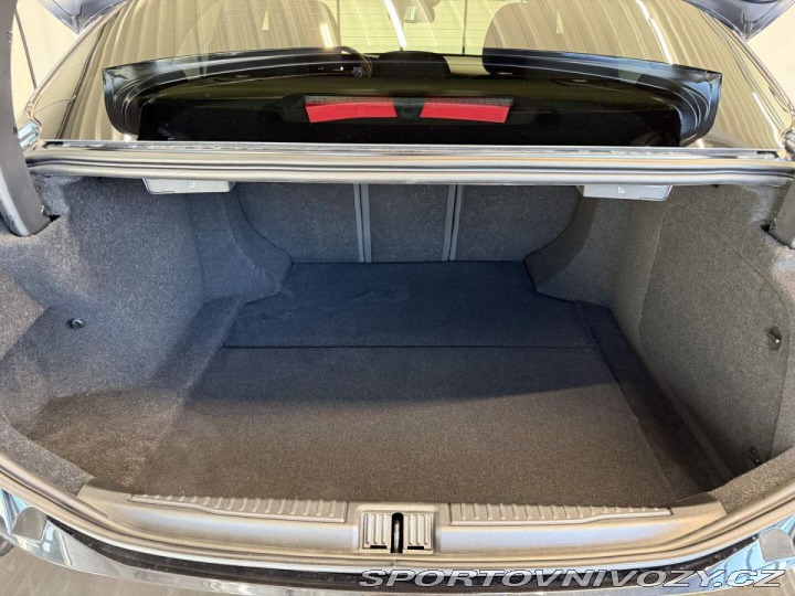 Alfa Romeo Giulia 2.0 Turbo 280k AT8 AWD  I 2025