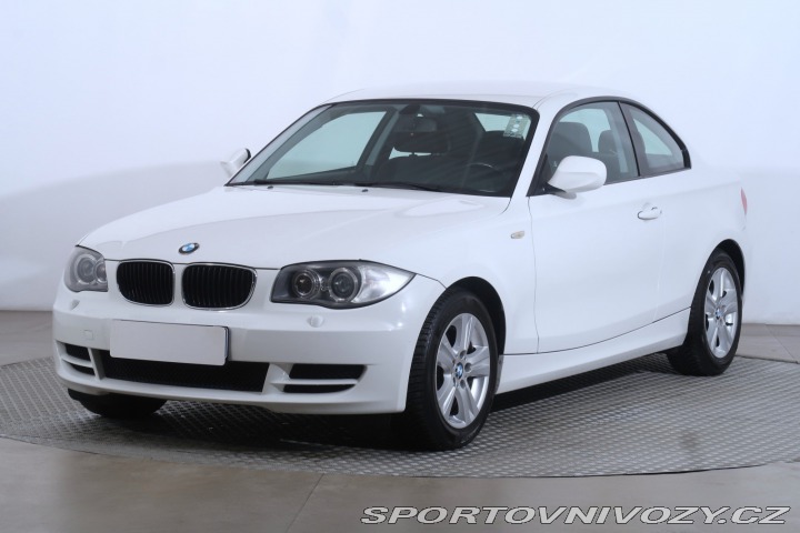 BMW 1 120i 2011