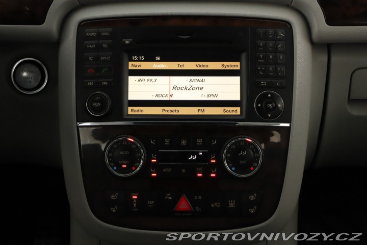 Mercedes-Benz Ostatní modely R R 500 4MATIC 2009