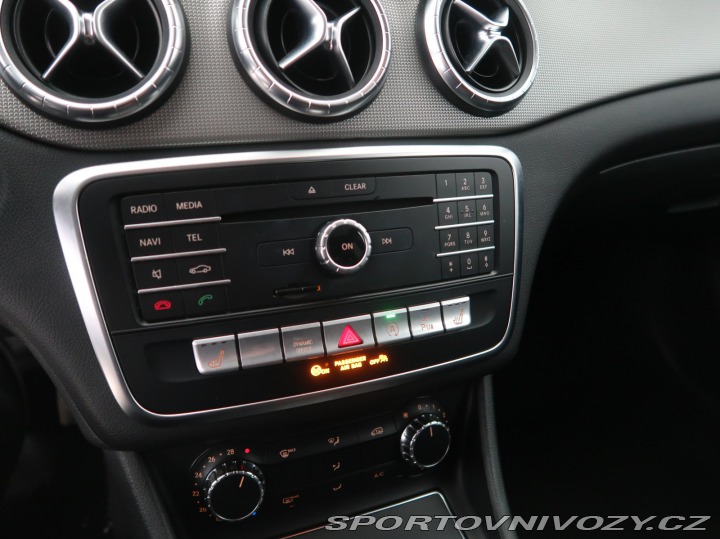 Mercedes-Benz CLA 200 2018