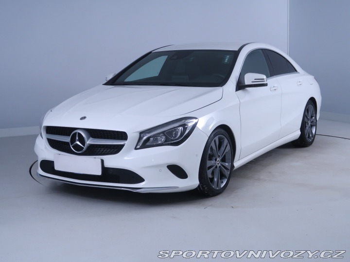 Mercedes-Benz CLA 200 2018
