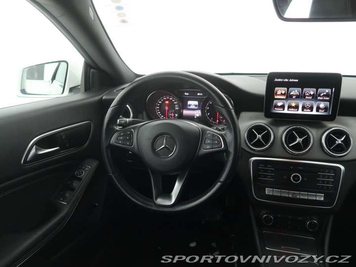 Mercedes-Benz CLA 200 2018