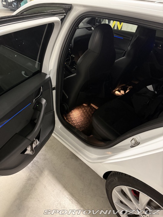 Škoda Octavia RS  2019