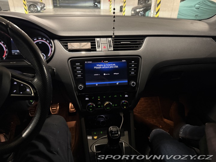 Škoda Octavia RS  2019