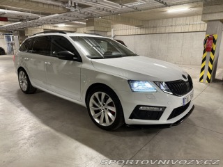 Škoda Octavia RS  2019