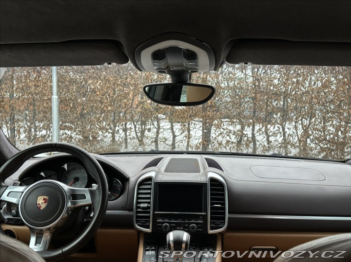 Porsche Cayenne 4,8 V8 420PS  GTS A/T 4x4 2012