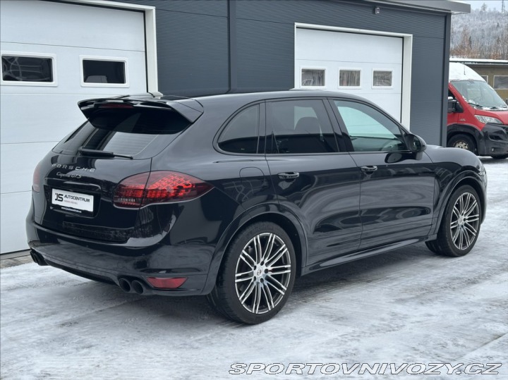 Porsche Cayenne 4,8 V8 420PS  GTS A/T 4x4 2012