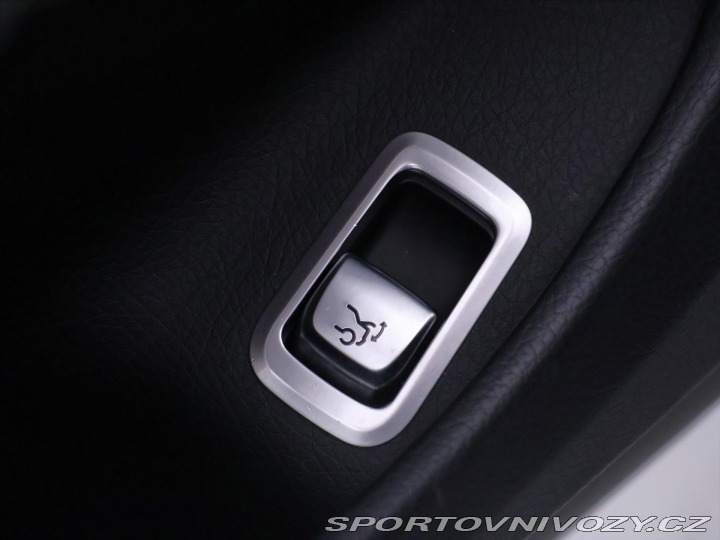 Mercedes-Benz S 4,7 AMG 335kW Aut.klima 5 2013