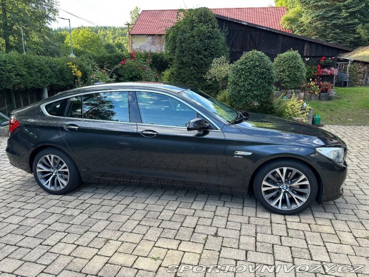 BMW 5 3,0 GT xDrive 2012 výbo 2012