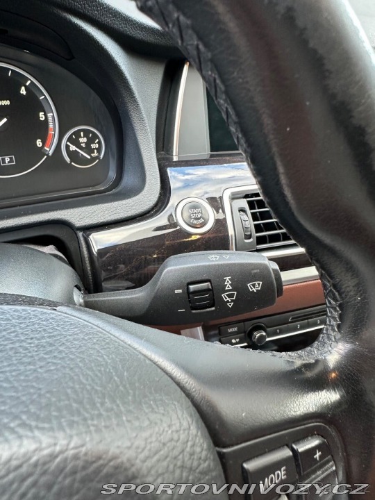 BMW 5 3,0 GT xDrive 2012 výbo 2012