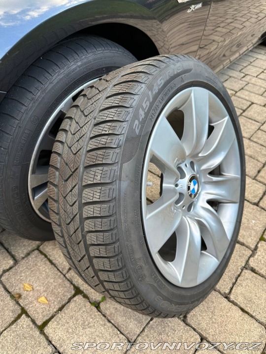 BMW 5 3,0 GT xDrive 2012 výbo 2012