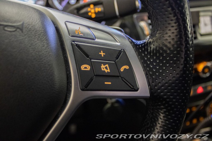 Mercedes-Benz CLS  2014