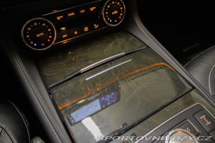 Mercedes-Benz CLS  2014