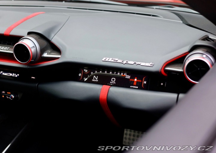 Ferrari 812 Superfast 6.5 V12 | zdvi 2020