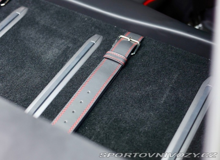 Ferrari 812 Superfast 6.5 V12 | zdvi 2020