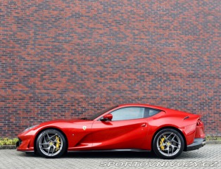 Ferrari 812 Superfast 6.5 V12 | zdvi 2020
