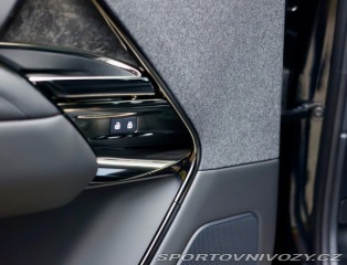 Ostatní značky Ostatní modely Land Rover Range Rover Sport  P550e Autobiography, 405 2024