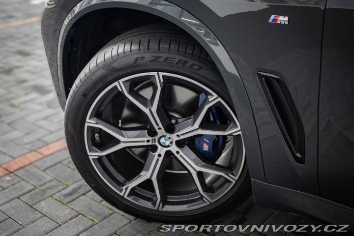 BMW X5 xDrive40i mHEV M-Packet 2022