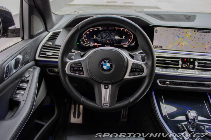 BMW X5 xDrive40i mHEV M-Packet 2022