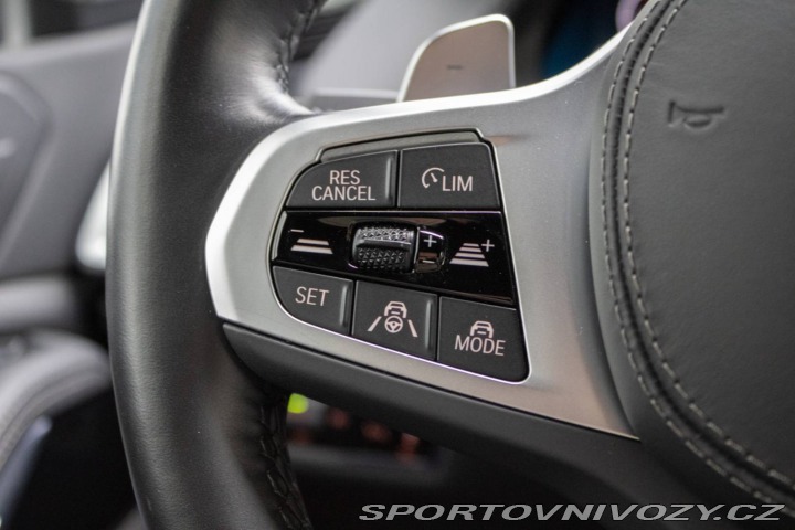 BMW X5 xDrive40i mHEV M-Packet 2022