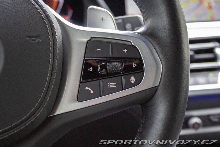 BMW X5 xDrive40i mHEV M-Packet 2022