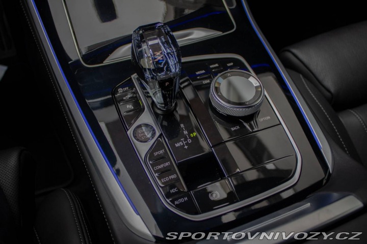 BMW X5 xDrive40i mHEV M-Packet 2022